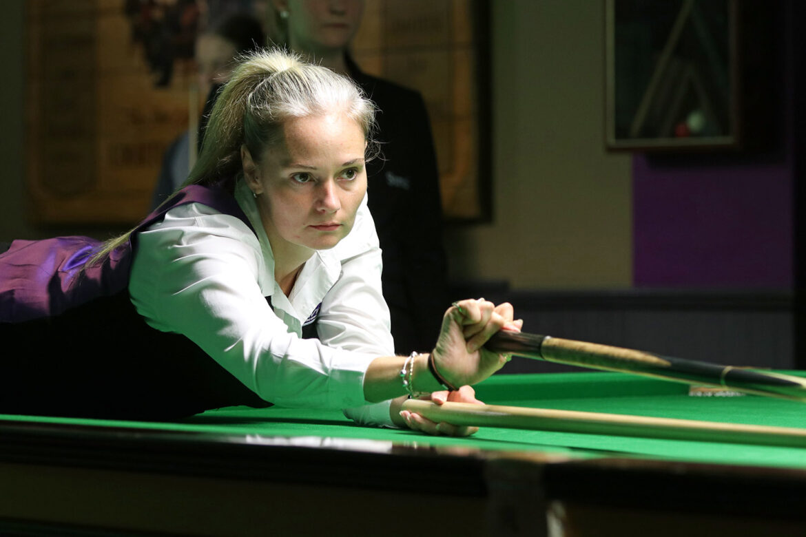 Laura Evans - World Women's Snooker